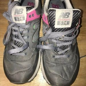 New Balance WL574TXD Classic Athletic Shoes Pink
